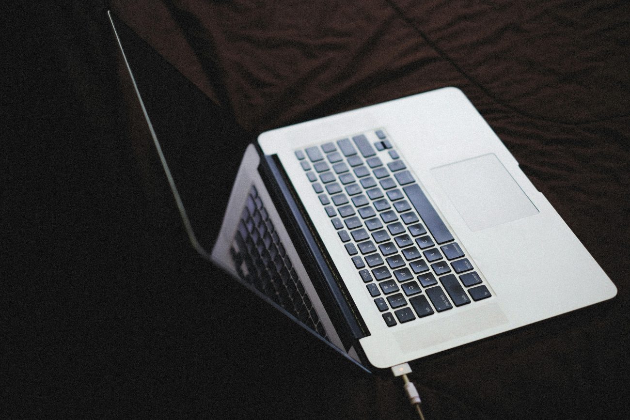 reduce laptop brightness to save battery life