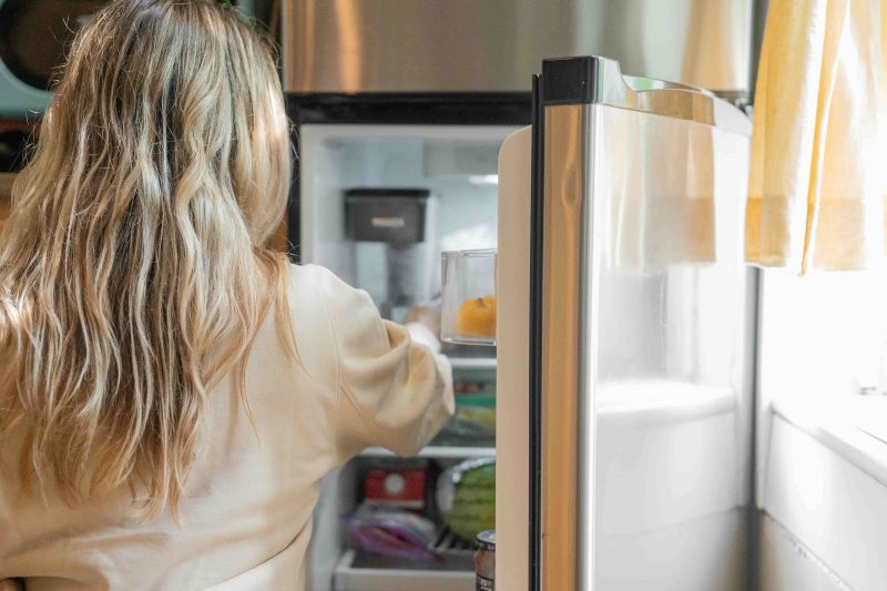 How to Stop a Refrigerator from Making Noise